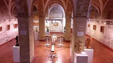 Exposición-'EL-ARTE-EN-MADERA-TALLADA'-de-José-Antonio-Toledo-Ros-en-Sala-La-Cárcel-Molina-2-30mar23-Foto