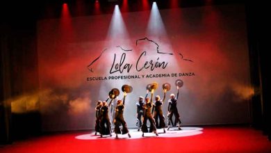 Bailarinas-con-logo-de-academia-portada