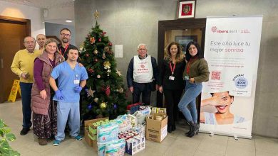 Colaboración recogia alimentos cáritas