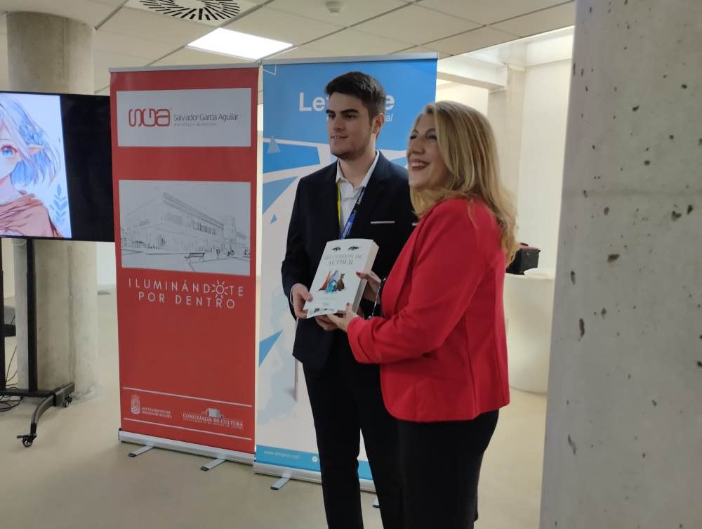 PODRTADA LUIS Y RAQUEL PRESENTACION LIBRO