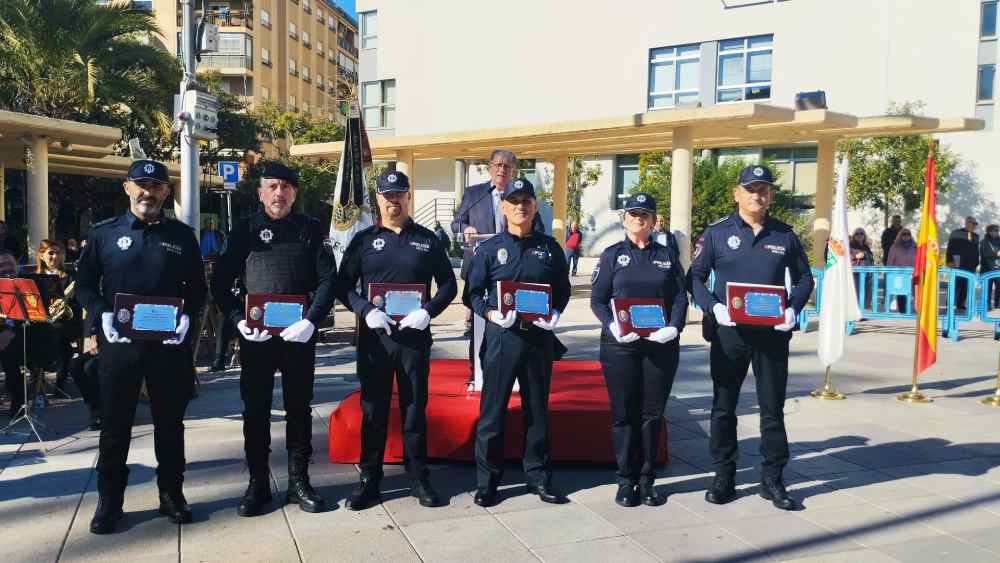 PORTADA AGENTES DE 25 AÑOS