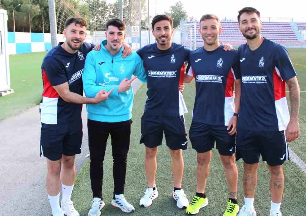 vicenzo antenucci con el equipo