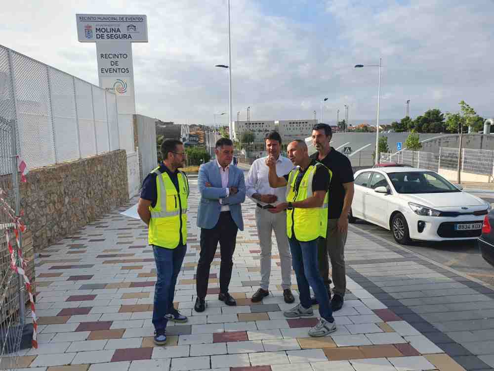 REMO-Proyecto mejora accesos y seguridad recinto-Visita del alcalde fin de obras-Foto1(1)
