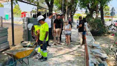 Arrancan las obras de pavimentación y mejora del Paseo de la Rambla en La Ribera, con una inversión de 92.508 euros y un plazo de ejecución de tres meses, según informa el Ayuntamiento de Molina de Segura.