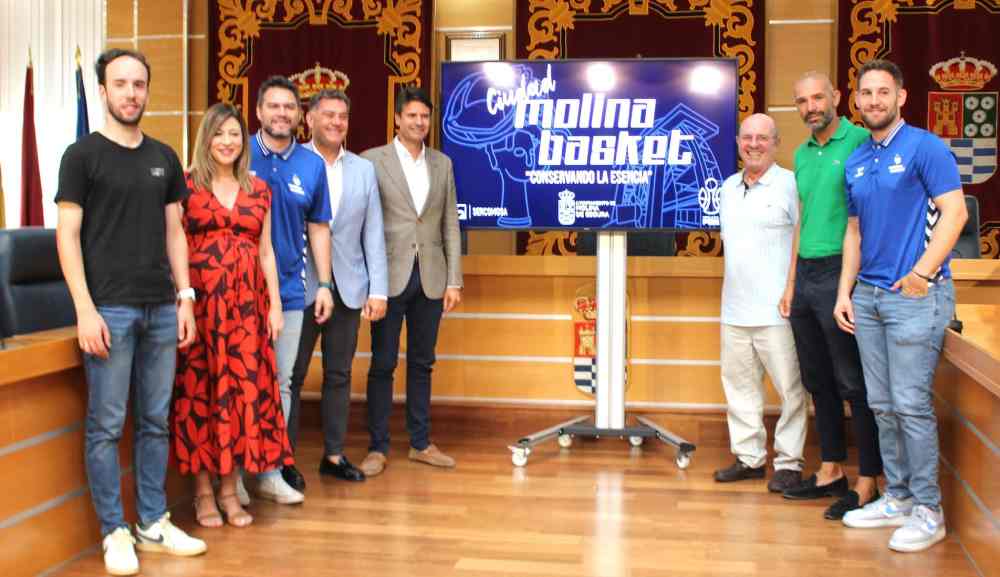 foto de familia molina basket(1)