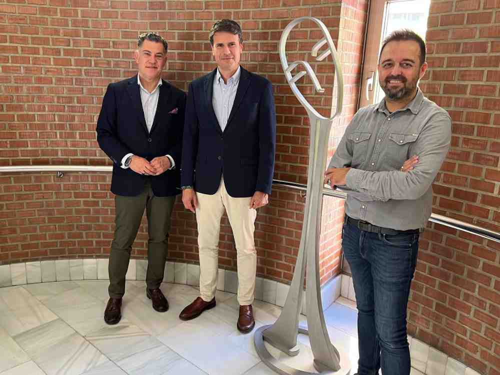 Patrimonio-Molina-Cesión temporal al Ayto. de tres esculturas del artista Andrés García-Foto2(1)