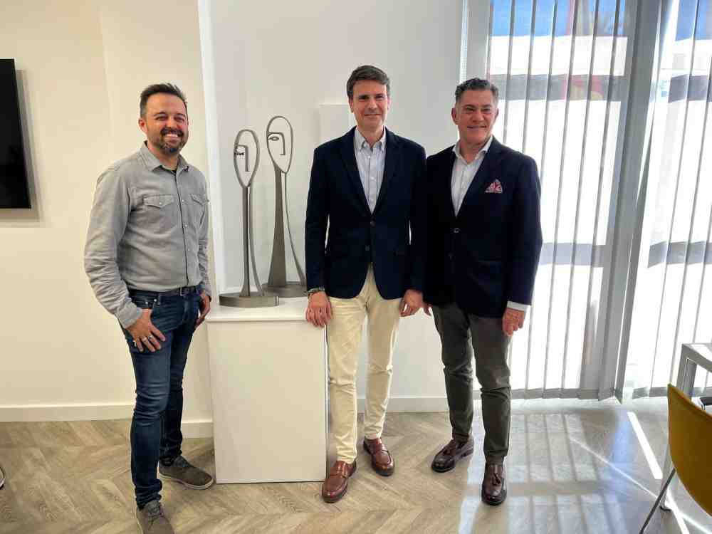 Patrimonio-Molina-Cesión temporal al Ayto. de tres esculturas del artista Andrés García-Foto3(1)