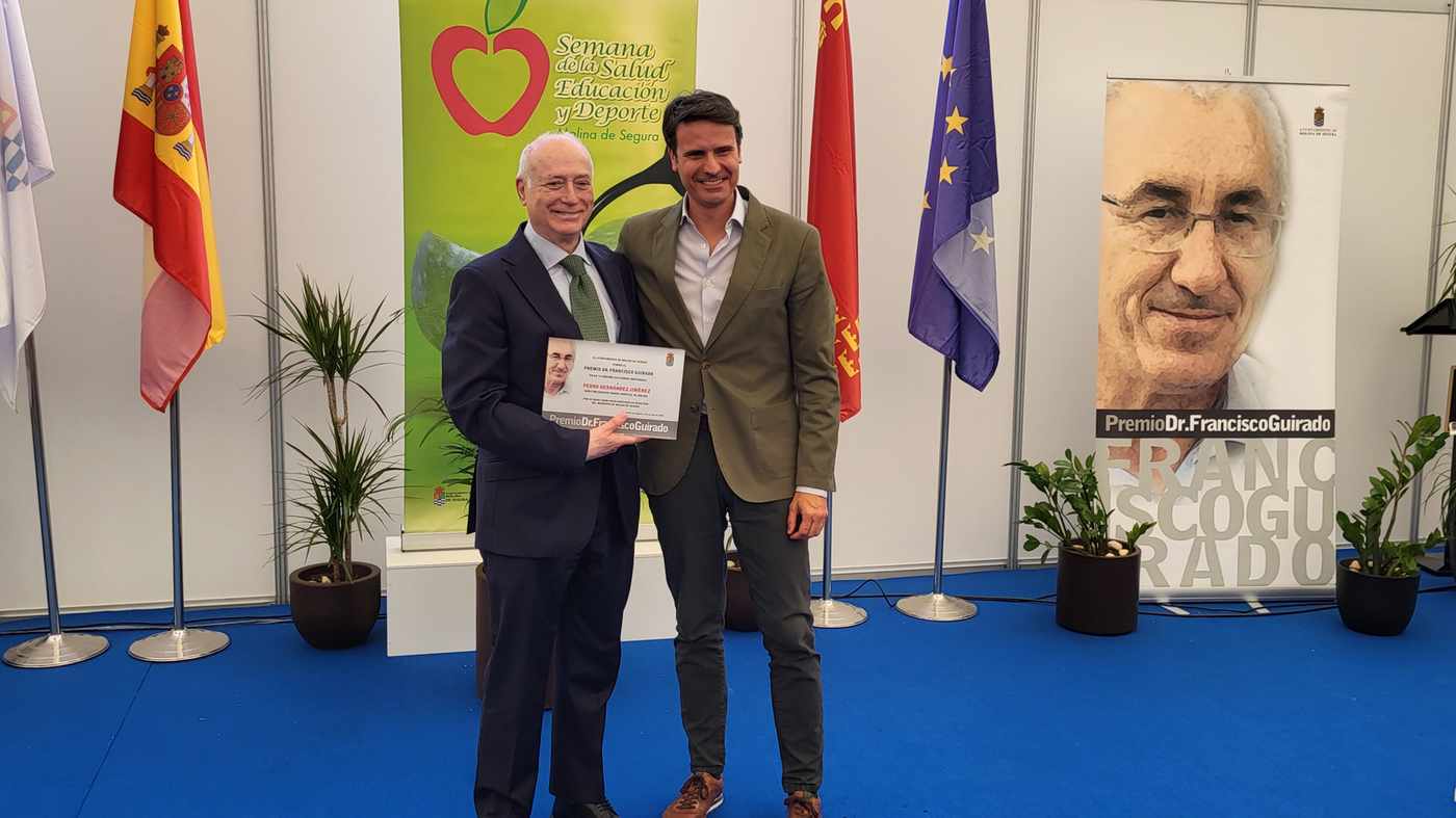 Premio categoría individual - Dr. Pedro Hernández Jiménez