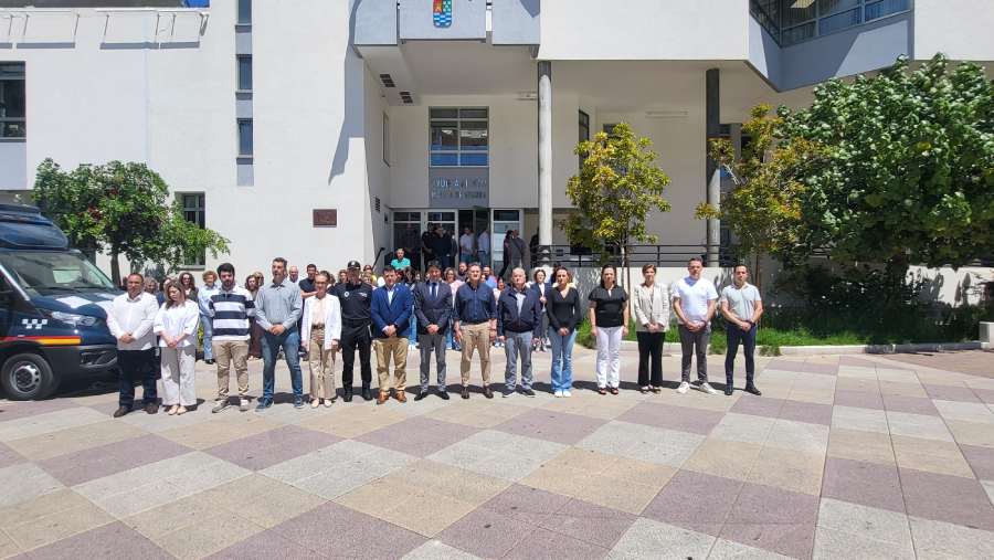 Fallecimiento José Ballesta, alcalde Murcia-Minuto de silencio en Molina-Foto2 (1)