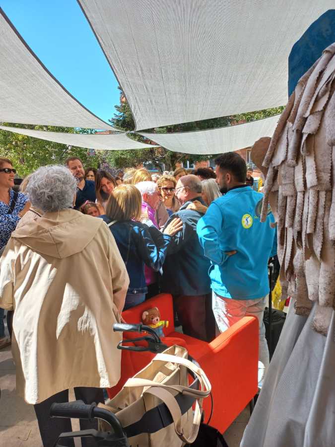 recibimiento de ocnsuelo en el pueblo
