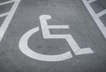 APARCAMIENTO PERSONAS CON DISCAPACIDAD