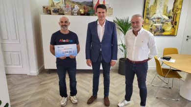 Sercomosa-Molina-Entrega donación solidaria a Fundación Aladina-Foto2 (1)