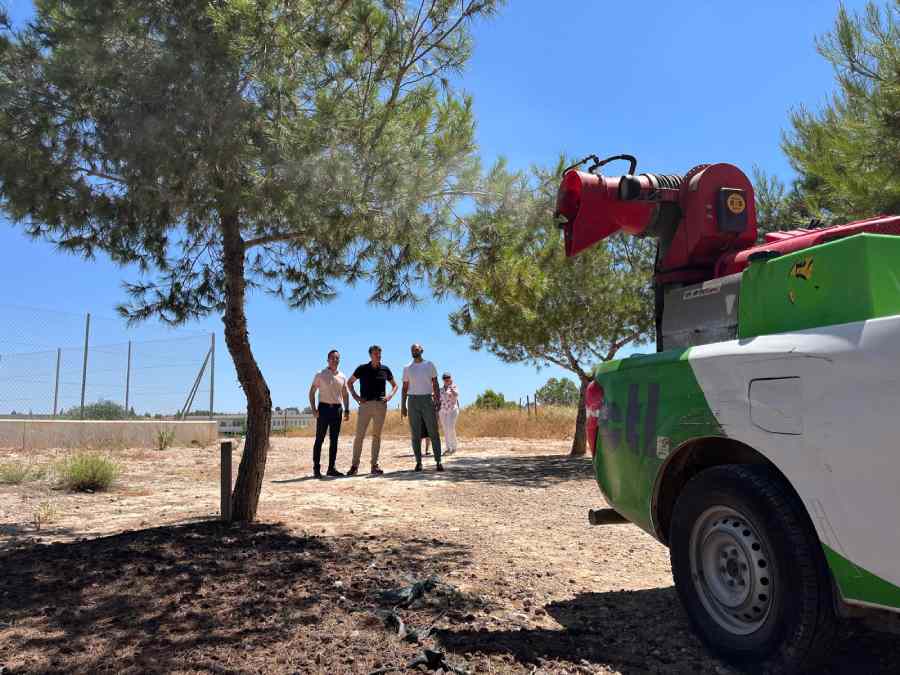 Salud-Molina-Fumigación contra mosquitos y cucarachas-Foto2 (2)