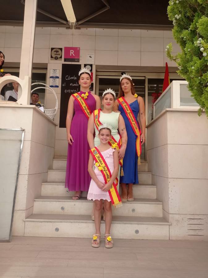 representantes infantiles y juveniles fiestas de molina Reinas (1)
