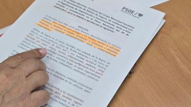 Foto moción PSOE alivio fiscal